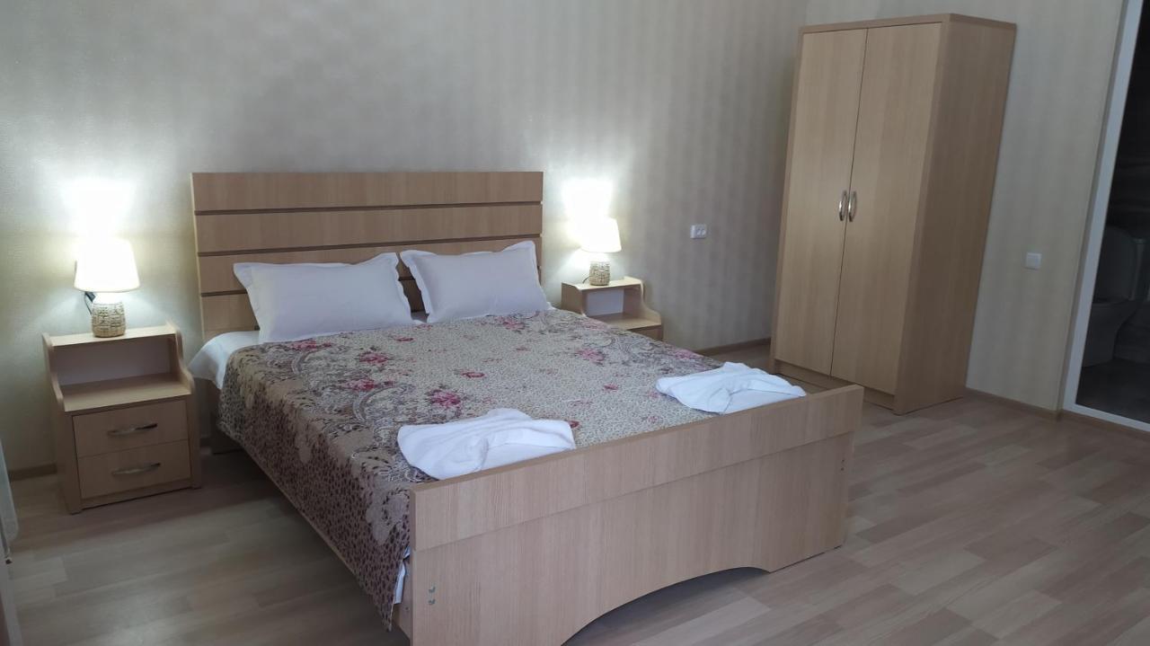 קוטאיסי Elegant Hotel מראה חיצוני תמונה