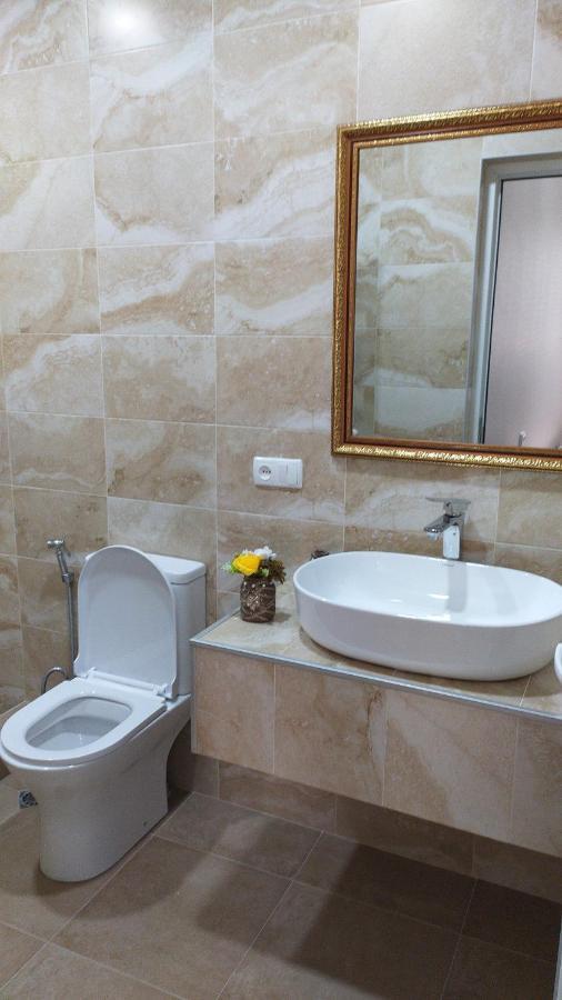 קוטאיסי Elegant Hotel מראה חיצוני תמונה